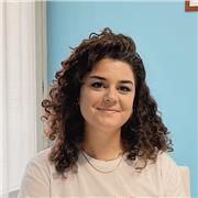 Sono disponibile per lezioni private 1:1 con studenti delle elementari, medie e per alcune discipline delle scuole superiori.